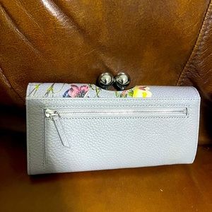 Ted baker’s clutches in 2 colours